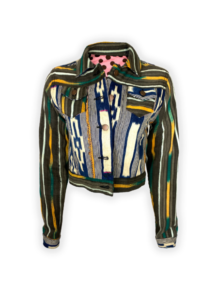 Moana Baoleh Jacket – Front view featuring handwoven Baoulé textile in cropped silhouette