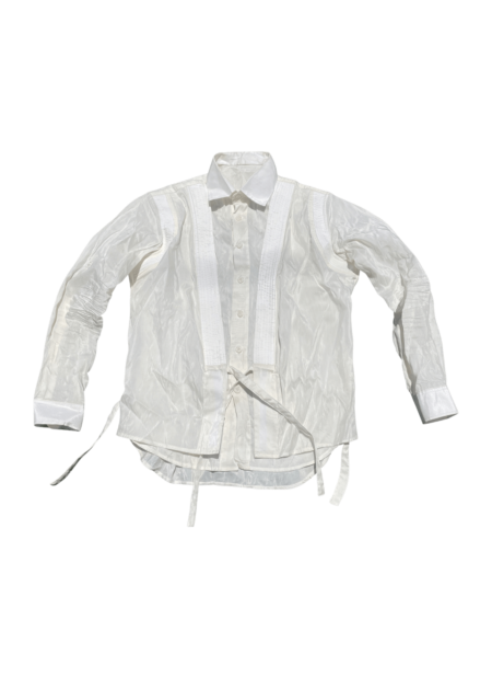 Front view of Pitti Kimono Shirt with cross-tie closure – RCSLA